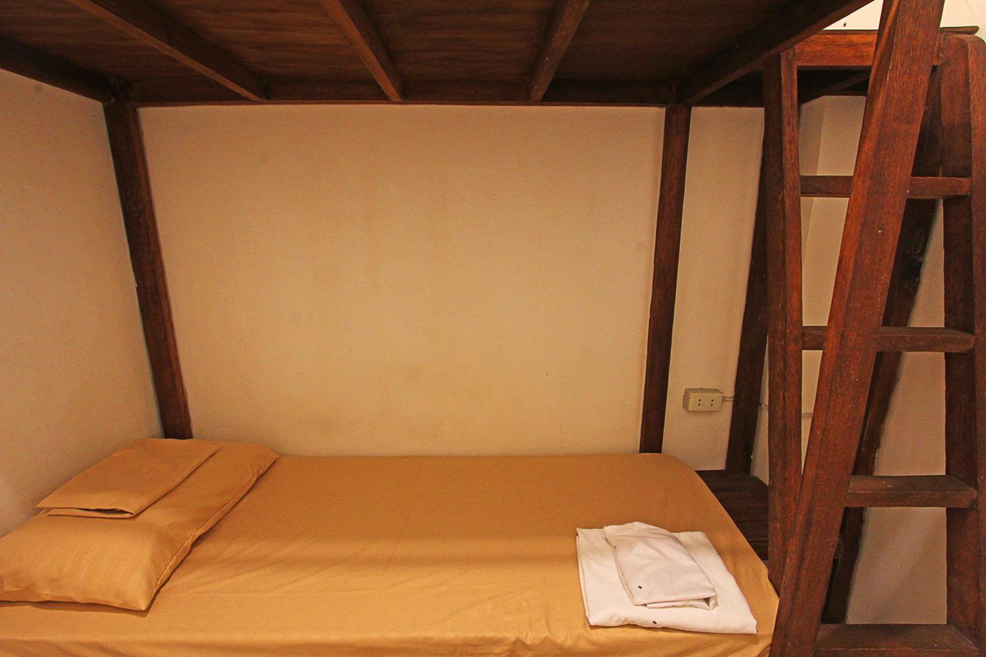 Auberge de jeunesse Yes Surf Siargao à General Luna  Extérieur photo